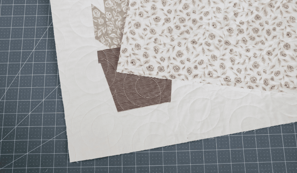 How to Square a Quilt Top (Easy Photo Tutorial) Hailey Stitches