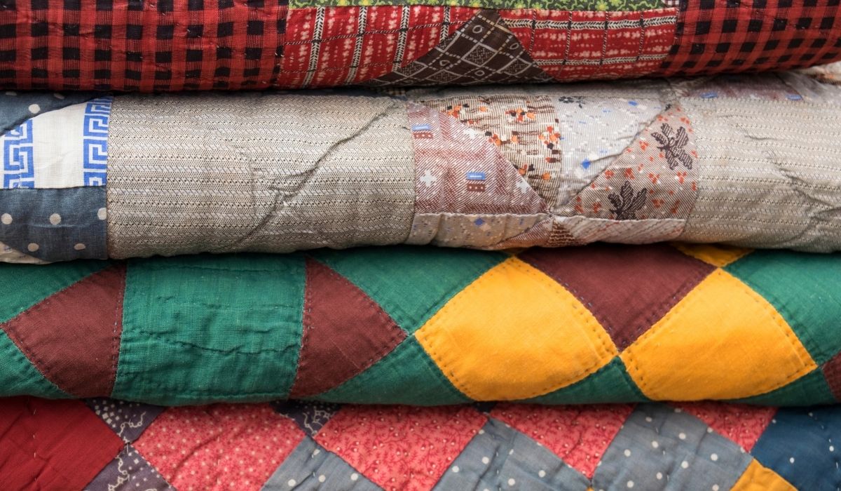 How to Fold a Quilt for Storage Hailey Stitches